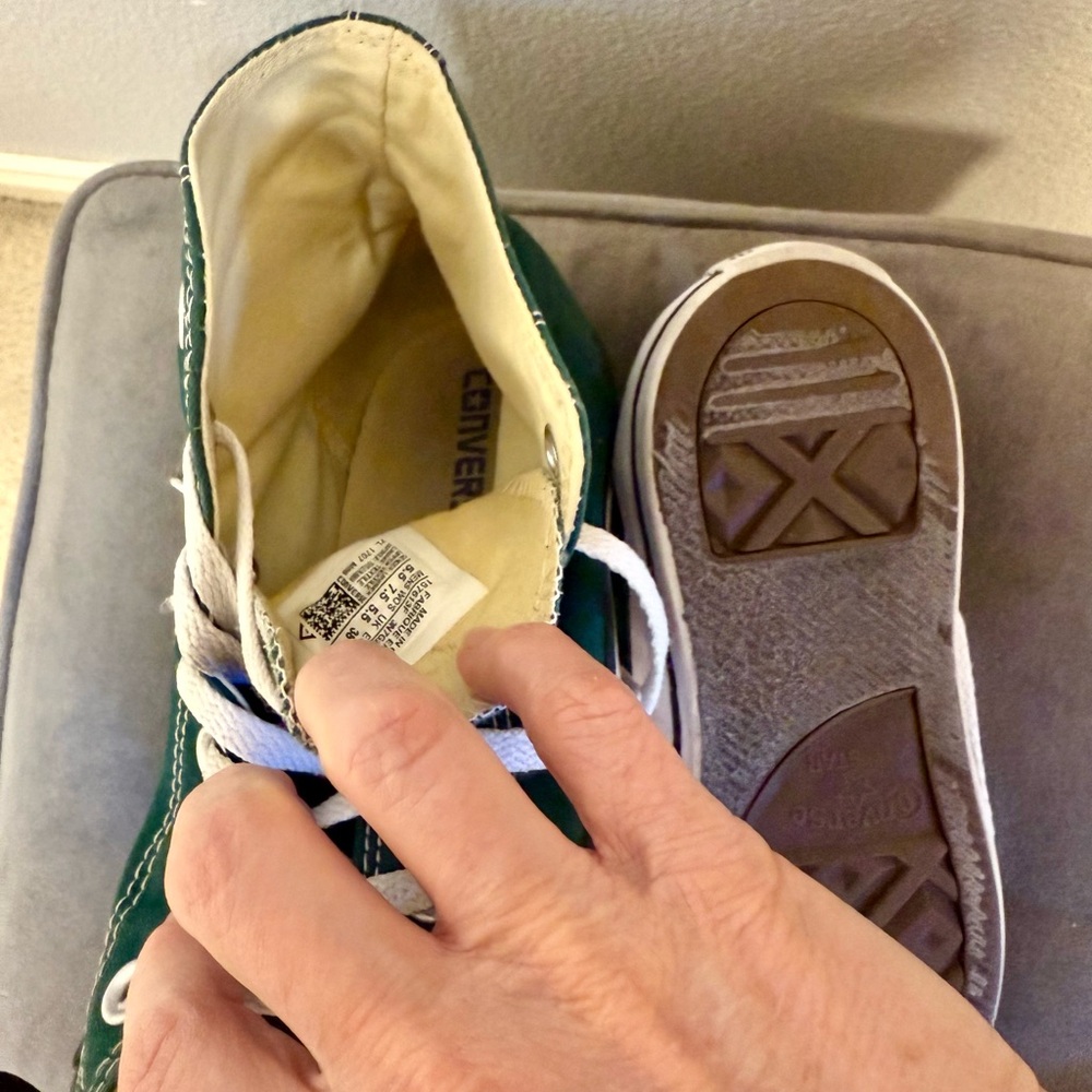 Converse Chuck Taylor All Star High Top Sneakers in Dark Green and White - Picture 7 of 9